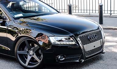 mobile car detailer